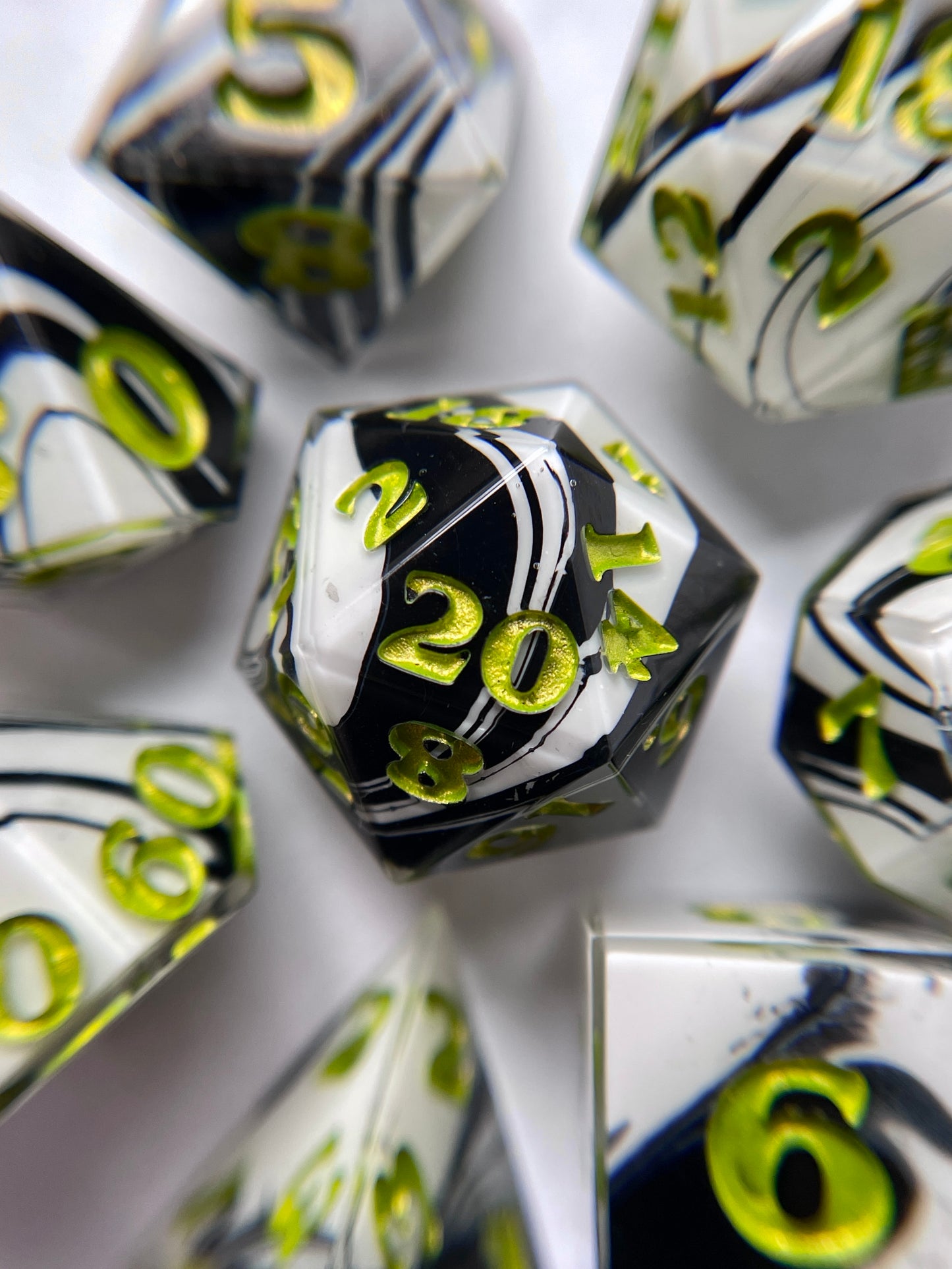 Beetlejuice – Single D20
