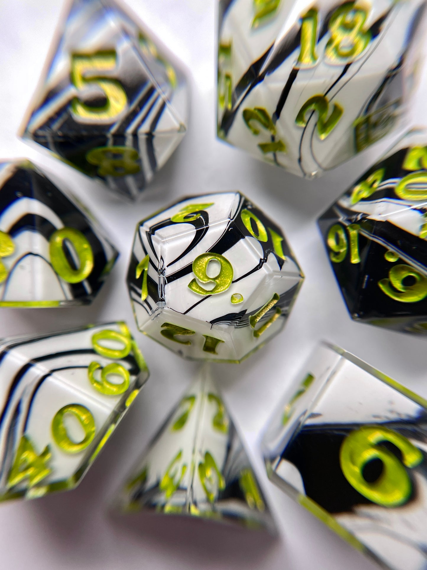 Beetlejuice – 7-piece Polyhedral Dice Set