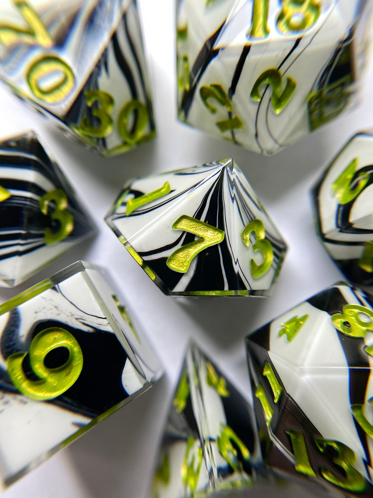 Beetlejuice – 7-piece Polyhedral Dice Set
