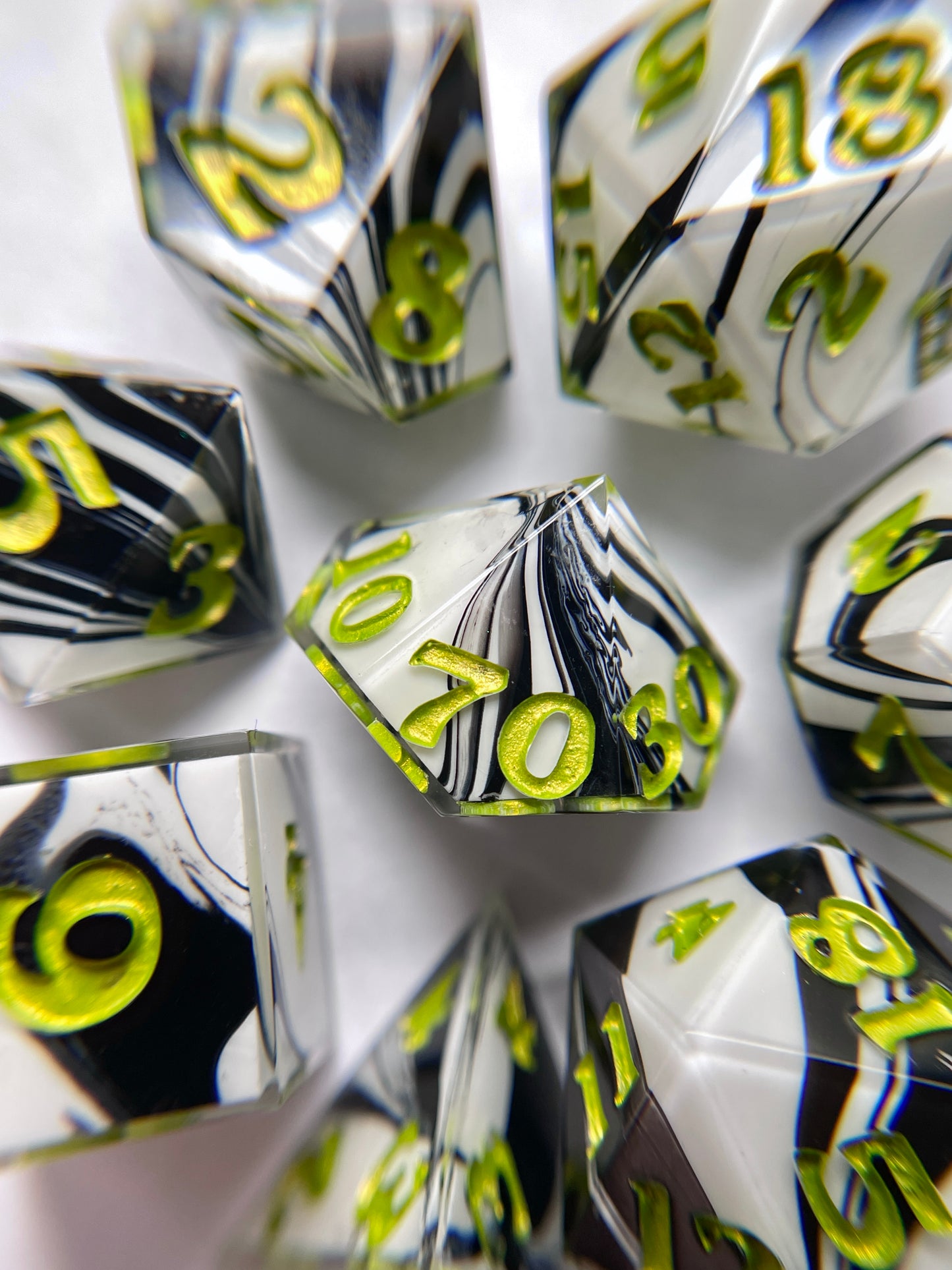 Beetlejuice – 7-piece Polyhedral Dice Set