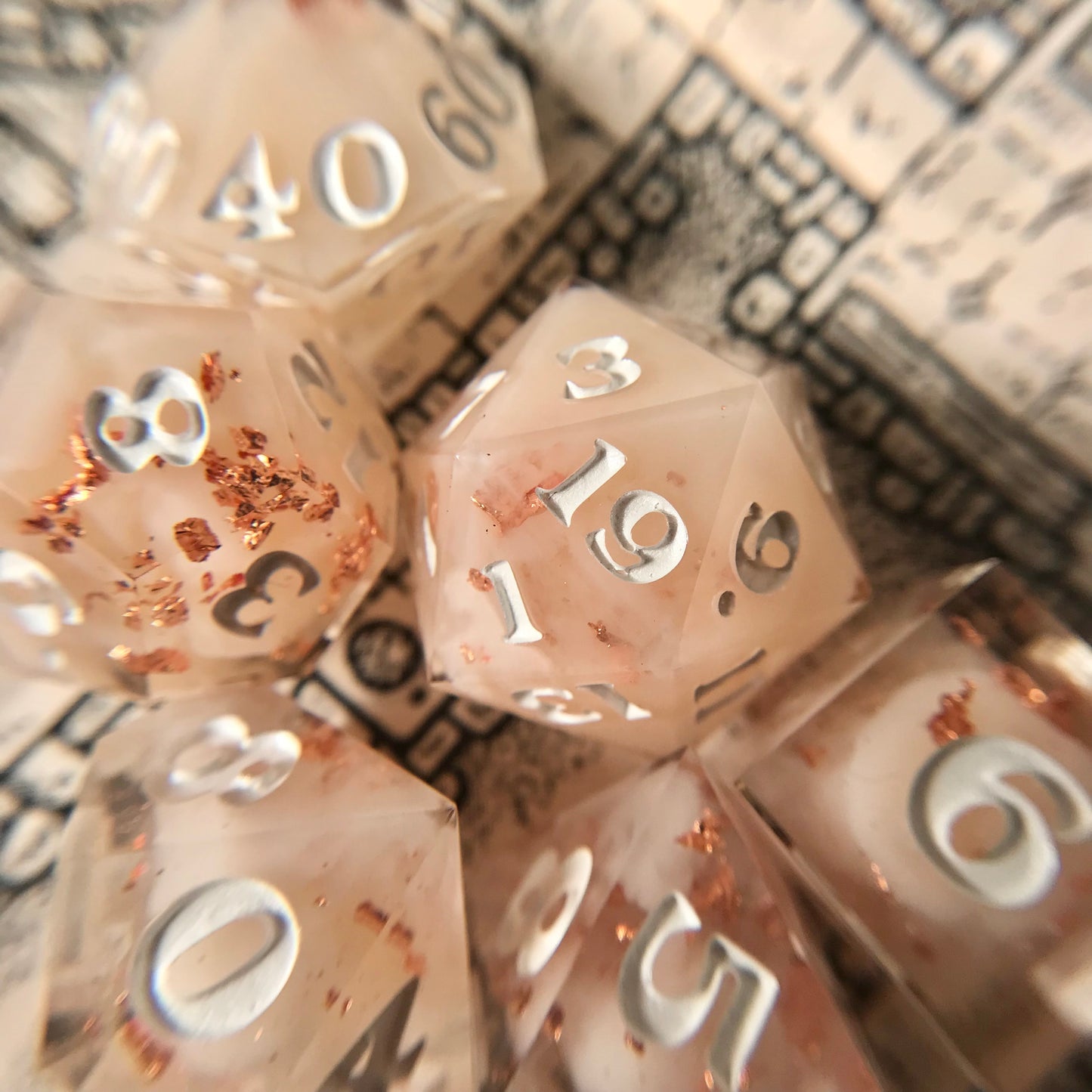 Hera – 7-piece Polyhedral Dice Set