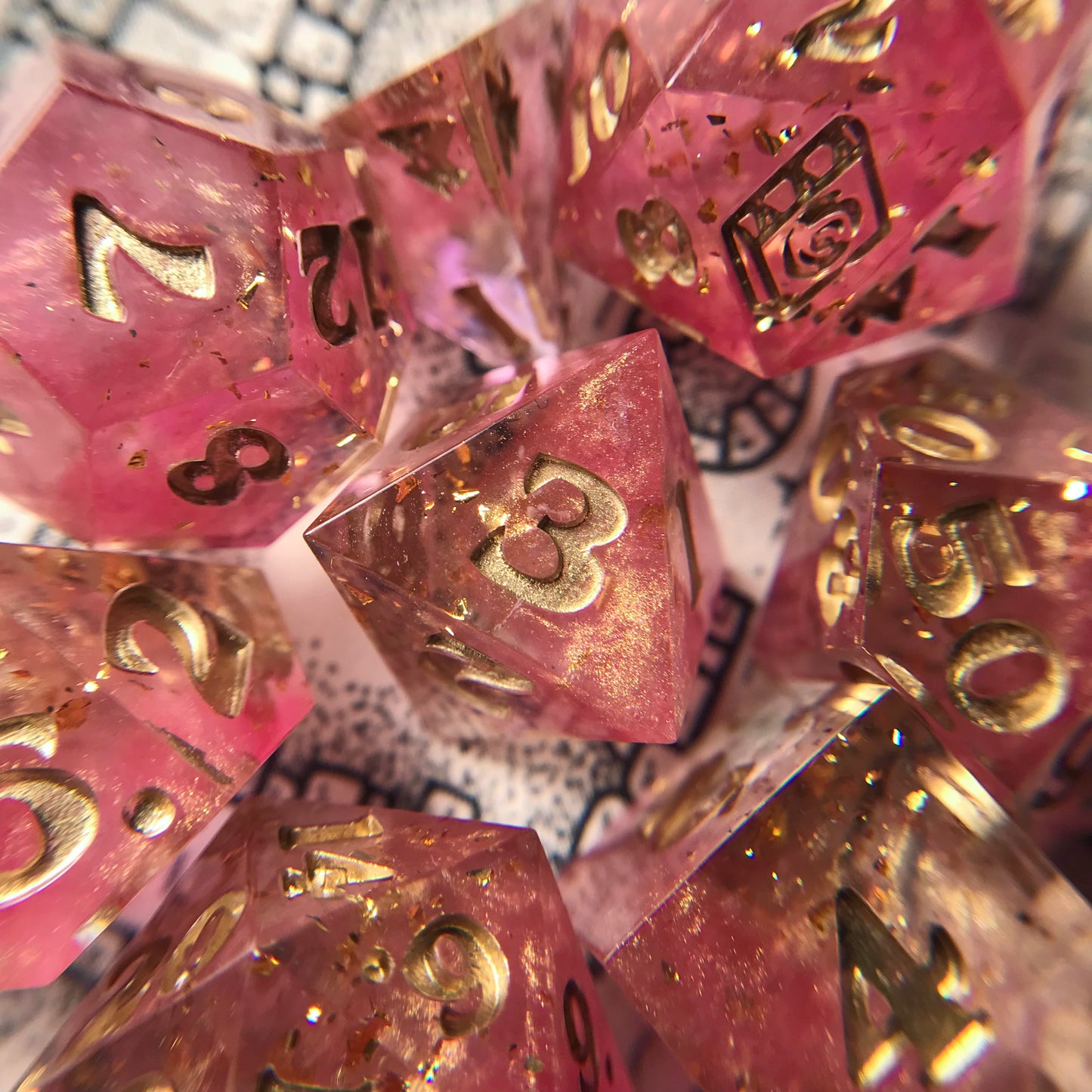 Love Potion No. 9 – 7-piece Polyhedral Dice Set