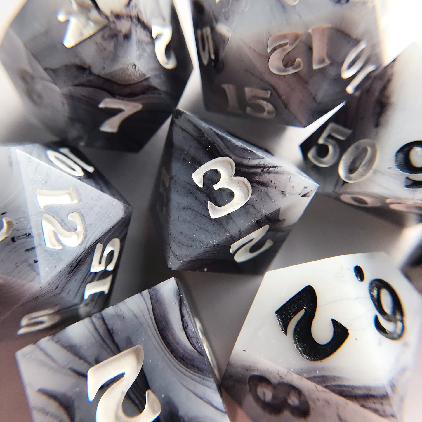 Howlite – Polyhedral Dice Set
