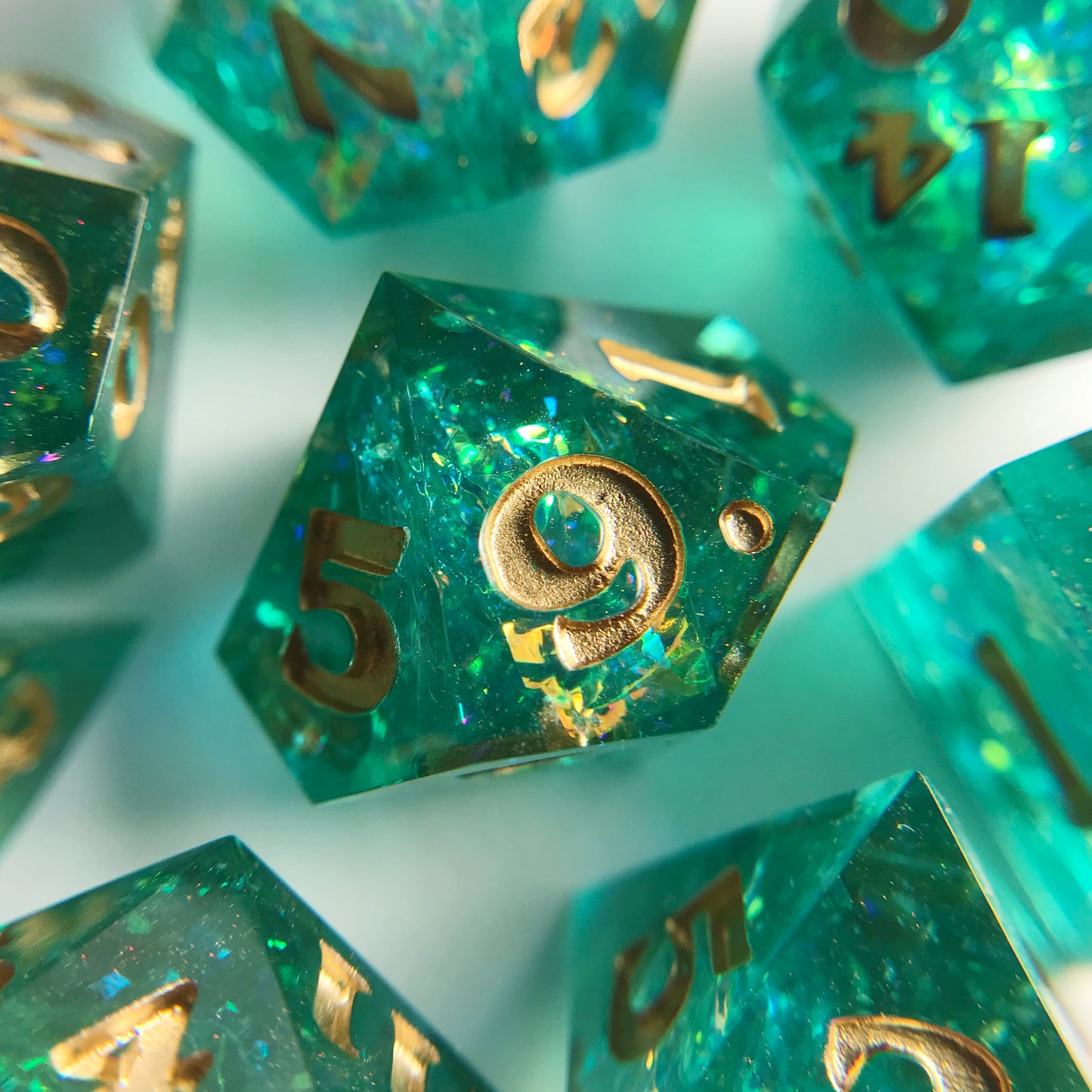 Lathander – 7-piece Polyhedral Dice Set