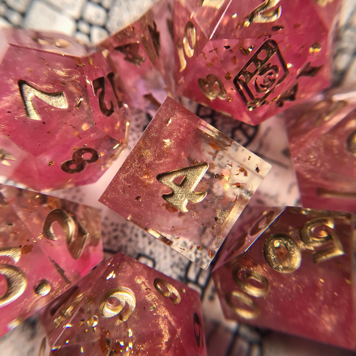 Love Potion No. 9 – 7-piece Polyhedral Dice Set
