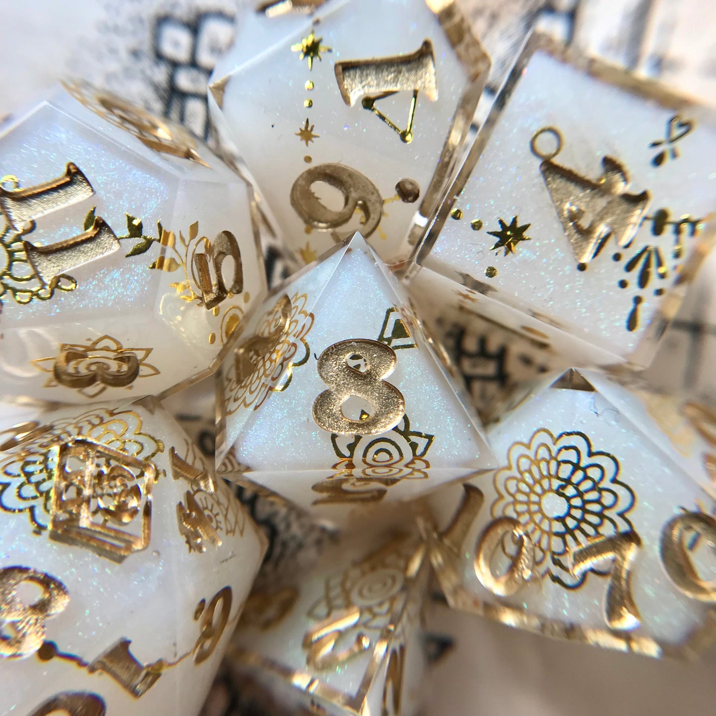 Louise – 7-piece Polyhedral Dice Set