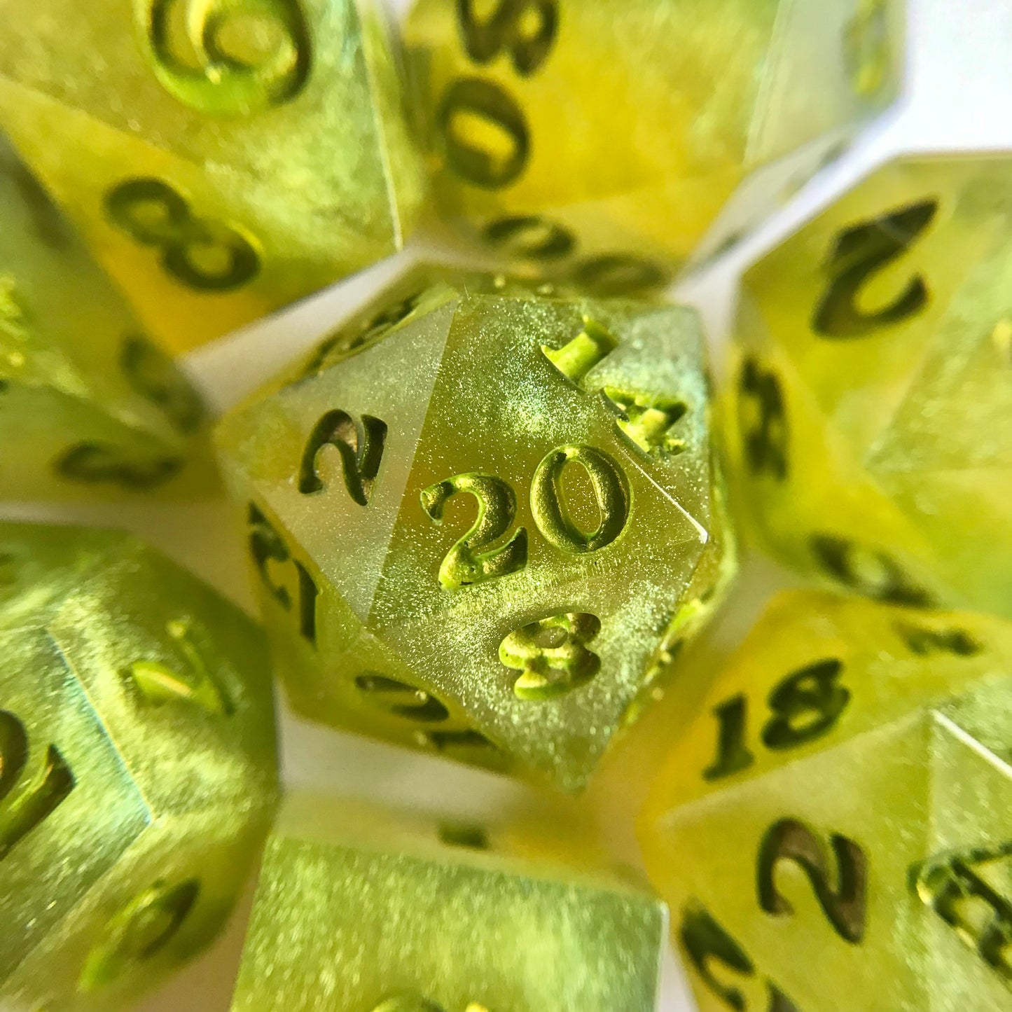 Gelatinous Cube – 7-piece Polyhedral Dice Set