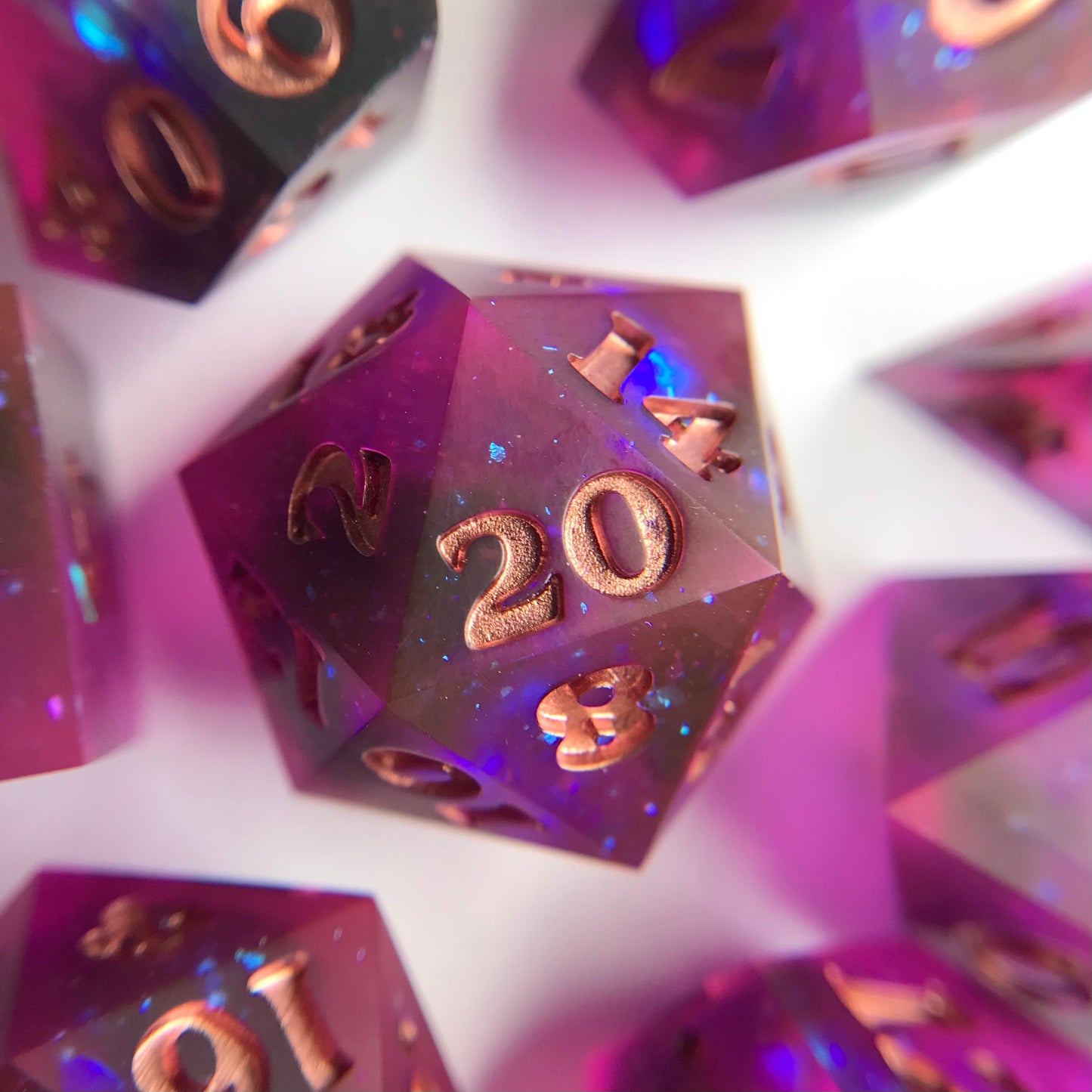 Atlas – Single D20