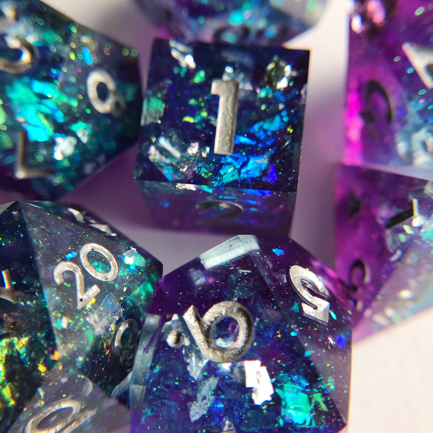 Azuth – 7-piece Polyhedral Dice Set