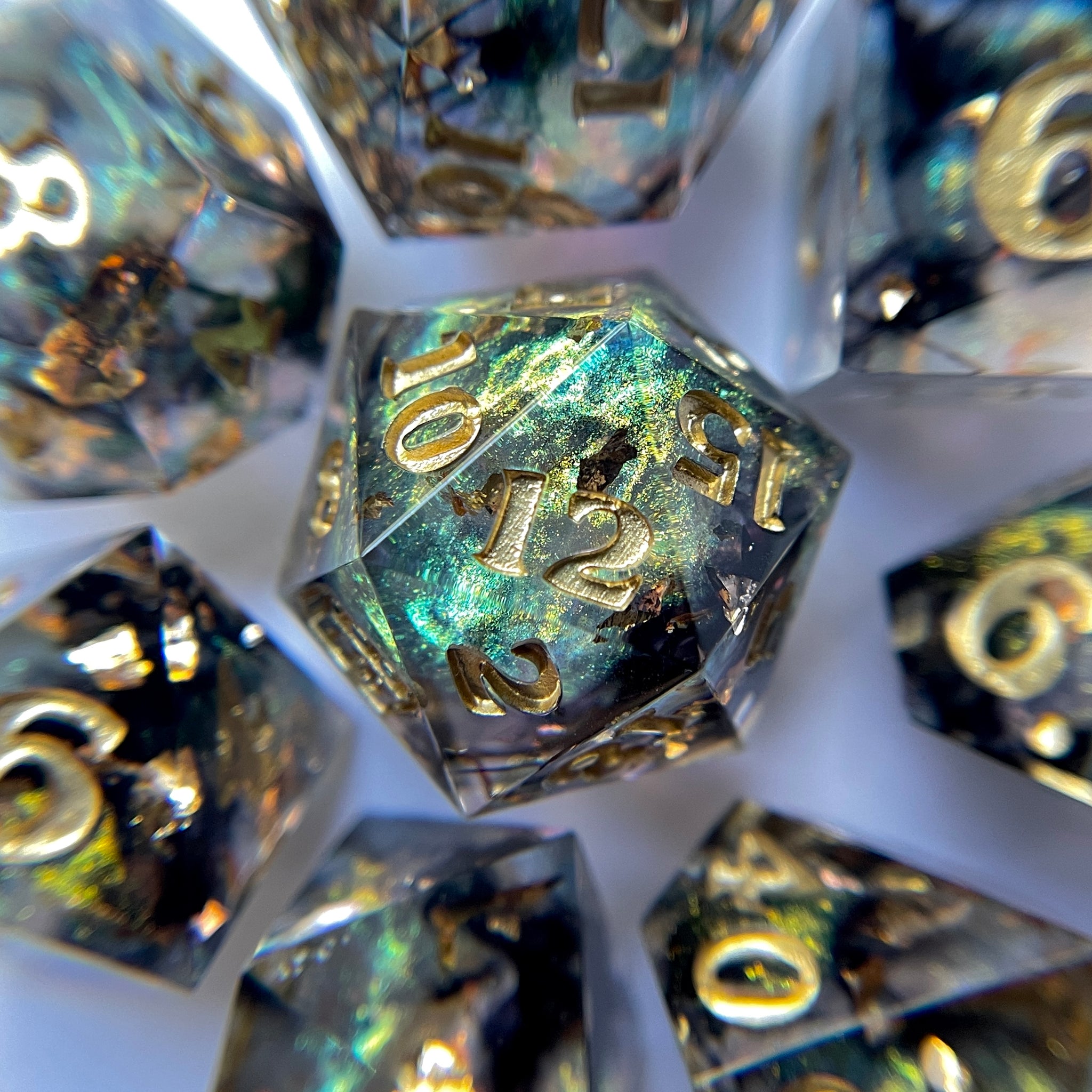 The Twins: Freya – 7-piece Polyhedral Dice Set