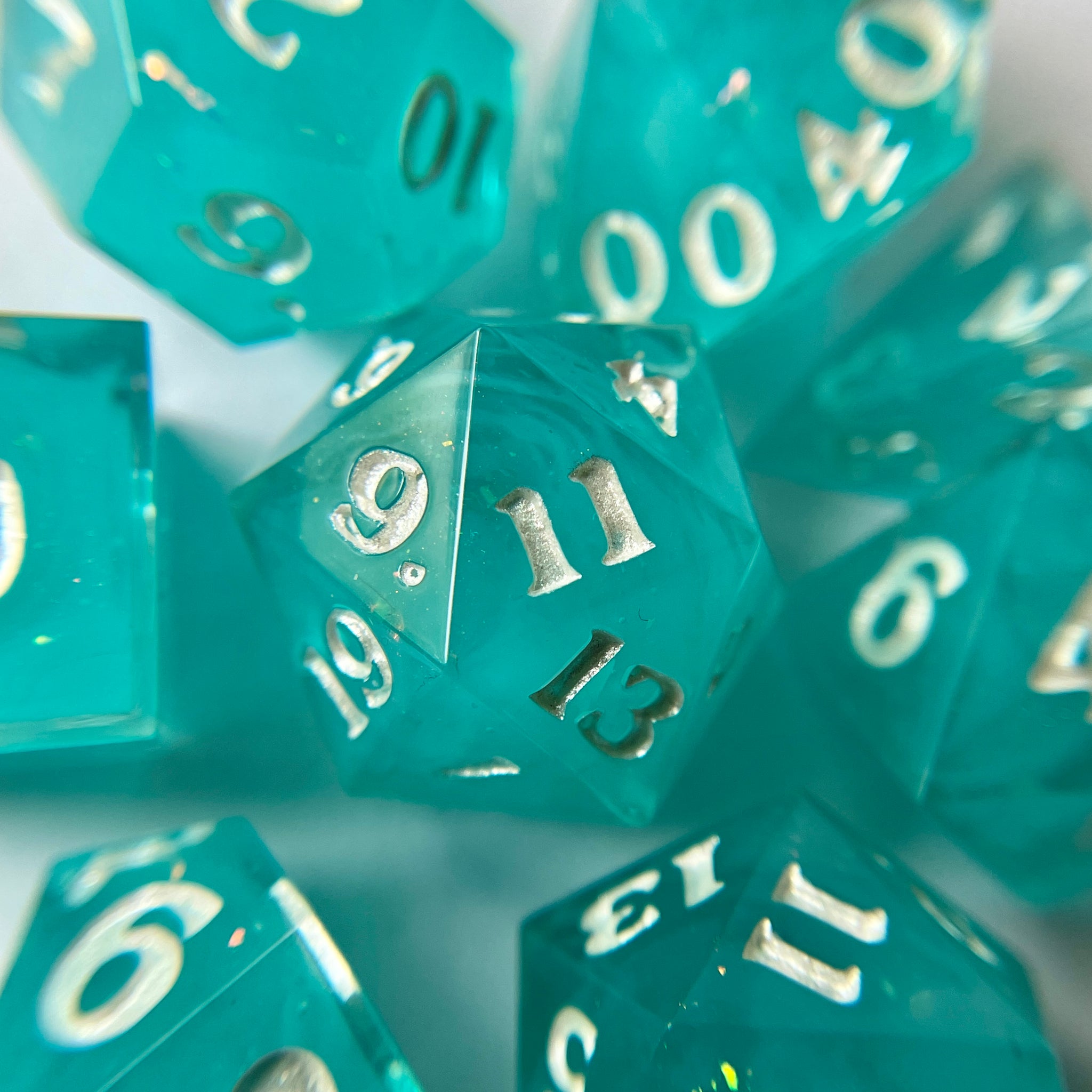 Wavebreaker– 7-piece Polyhedral Dice Set