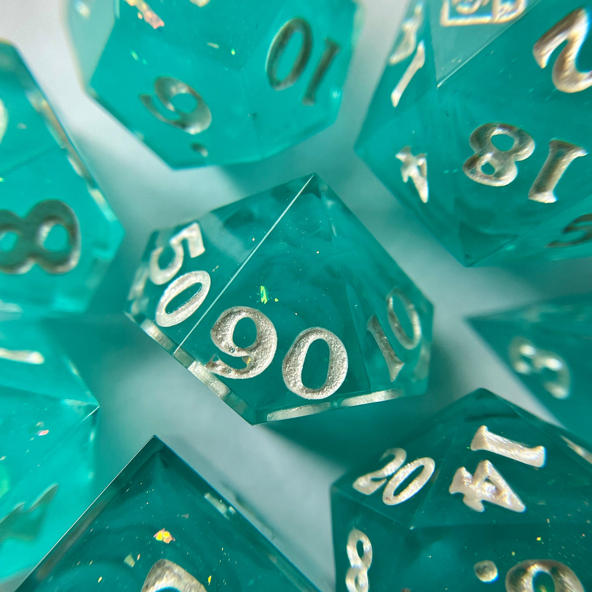 Wavebreaker– 7-piece Polyhedral Dice Set