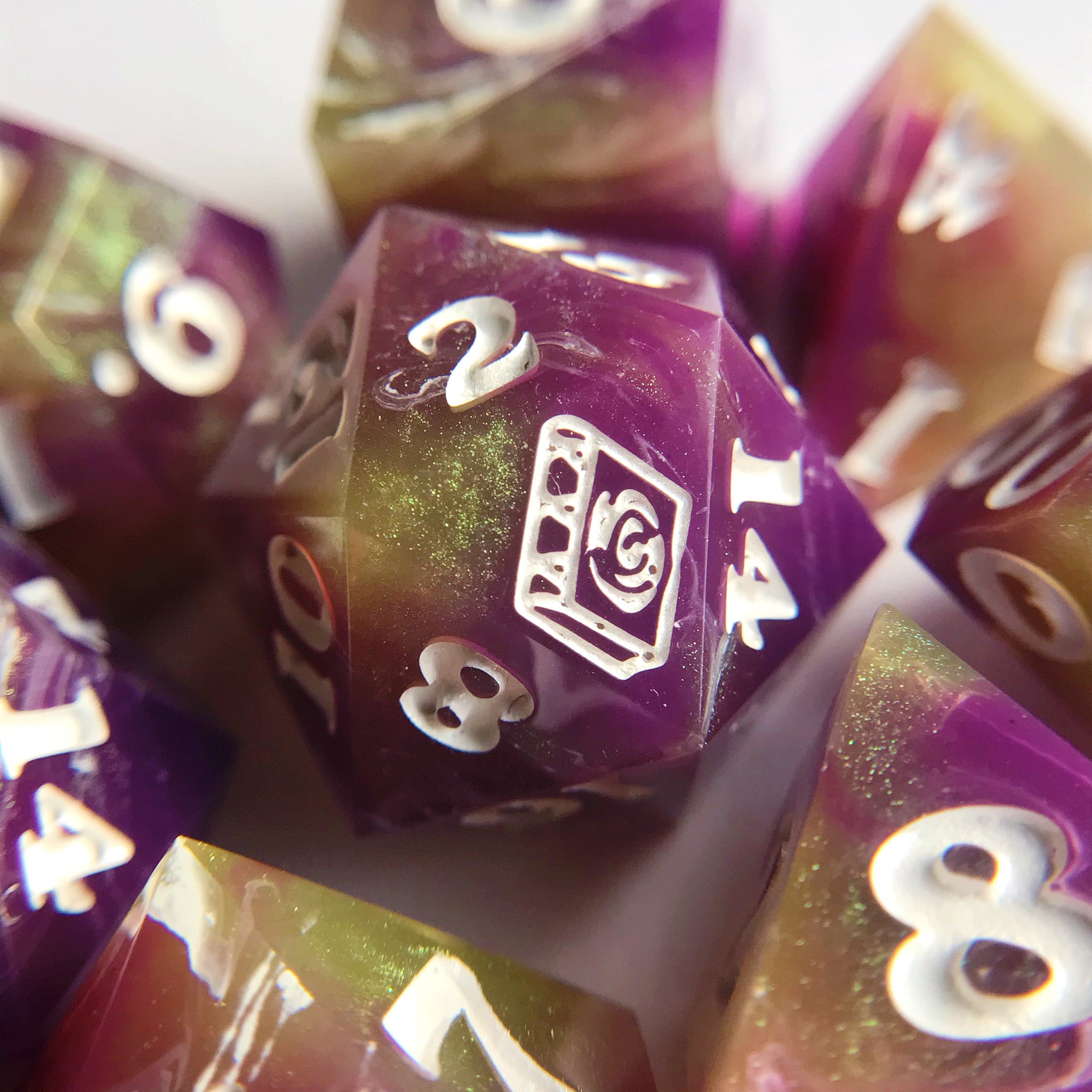 Witch’s Brew – Polyhedral Dice Set