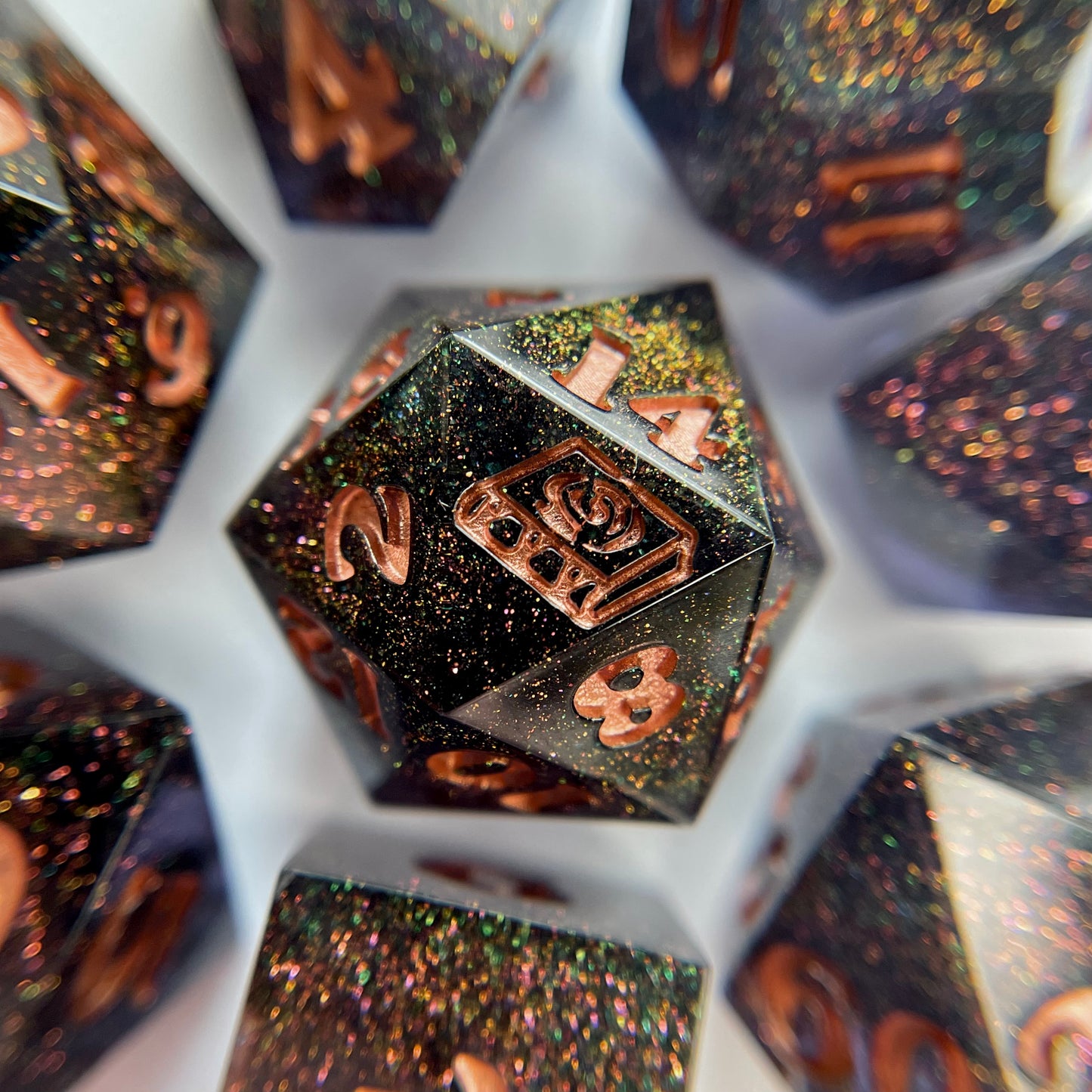 Nyx – 7-piece Polyhedral Dice Set