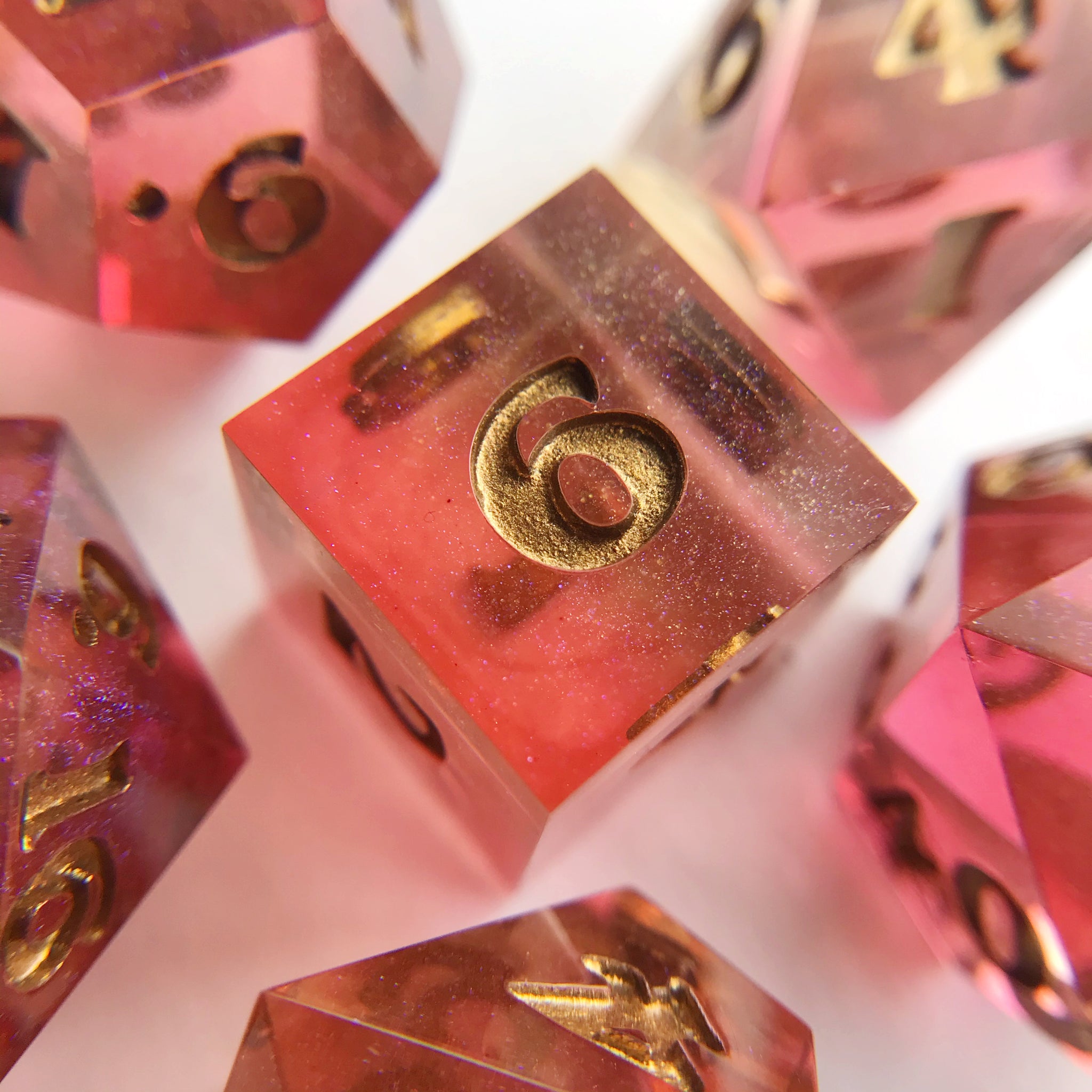 Horus (Pink) – 7-piece Polyhedral Dice Set